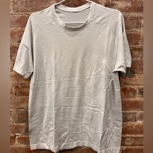 lululemon mens tshirt